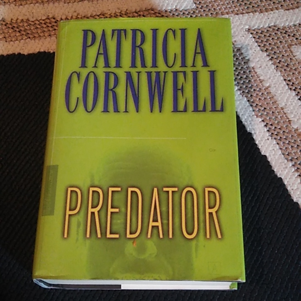PREDATOR HARDBACK
